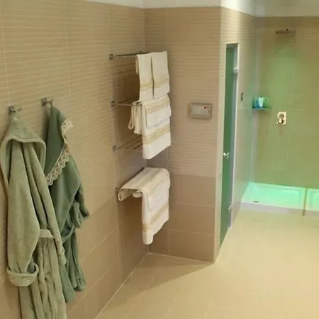 杰德酒店